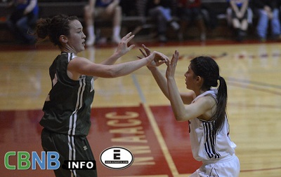 UCCWomen14Basketball-0339