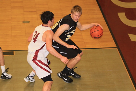 hoop_1011_216.jpg hoop_1011_216.jpg