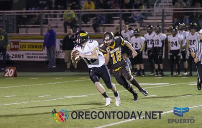 SUHS-Football-2014-0677